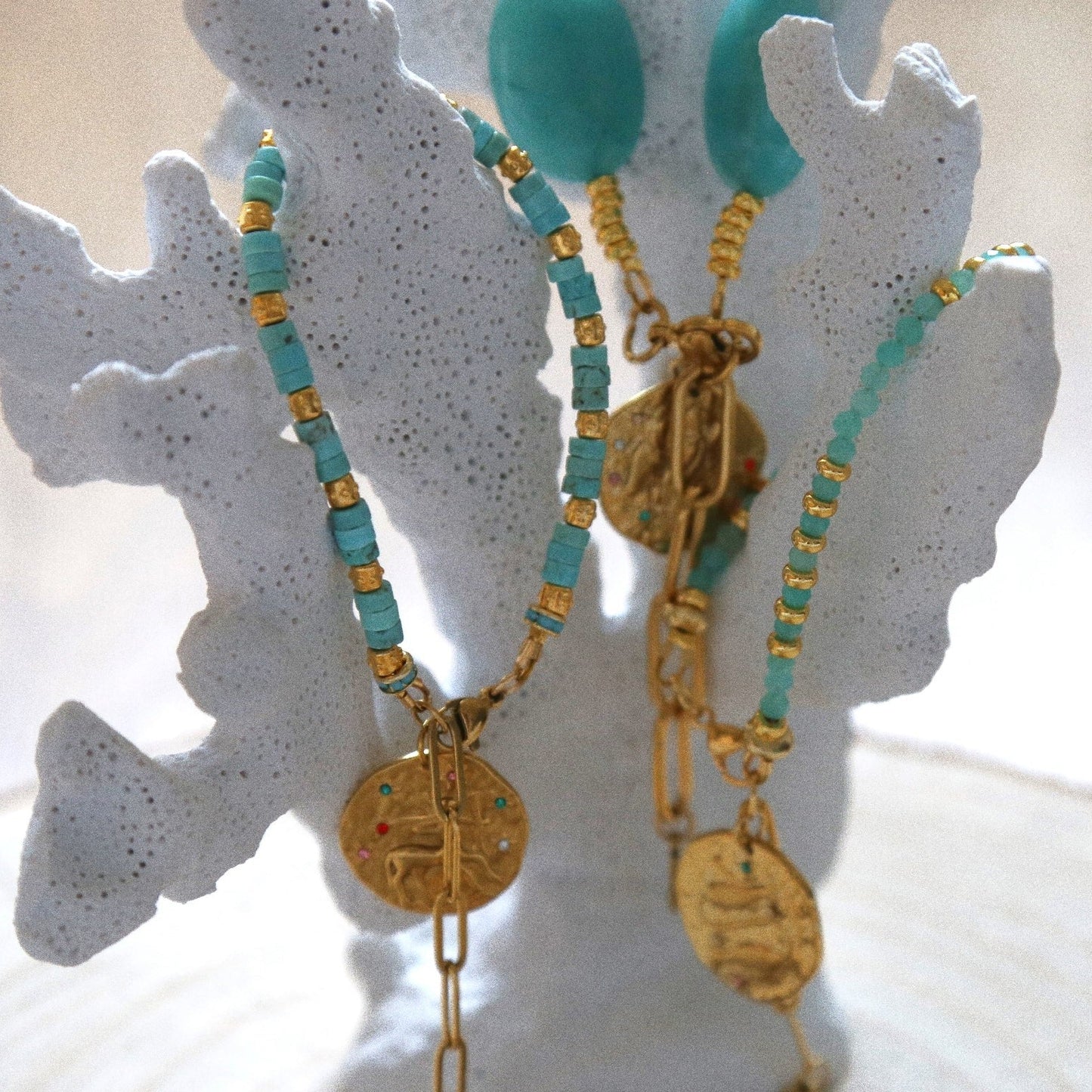 Bracelet Talisman pierre totem Aigue-Marine- Médaille Poisson