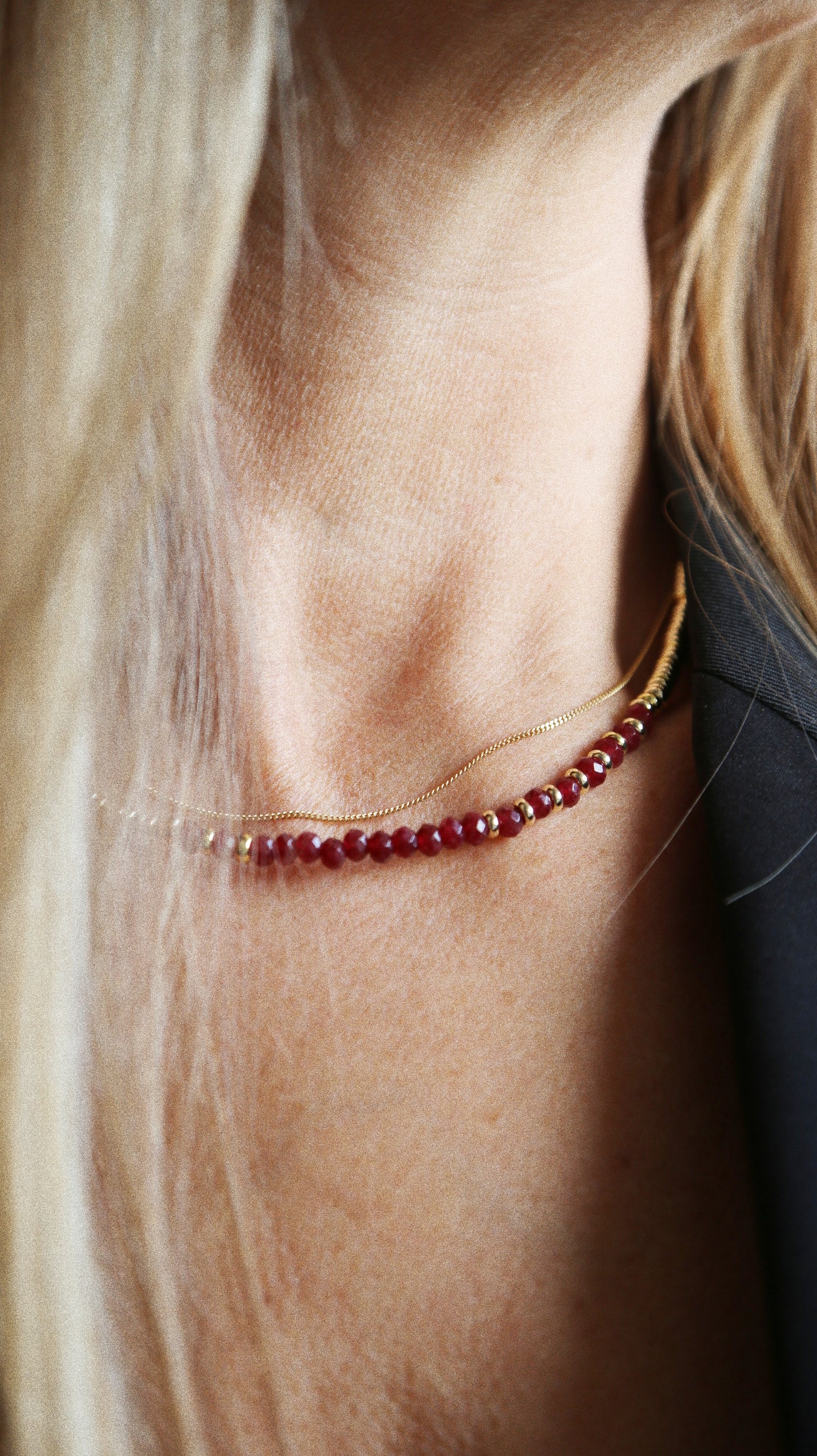 Collier Henriette 2-7 Or – Grenat