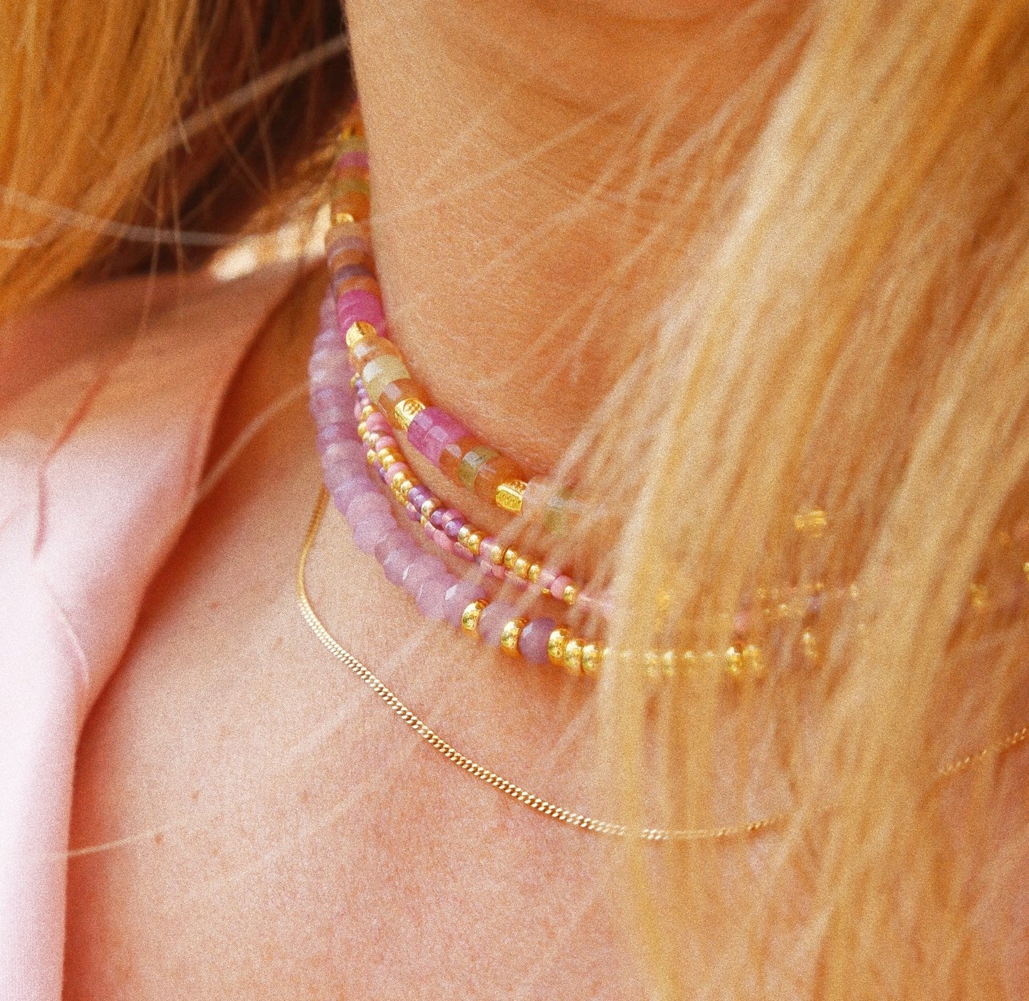 bracelet 5 tours ou ras de cou " Seconde peau" Rose & violet