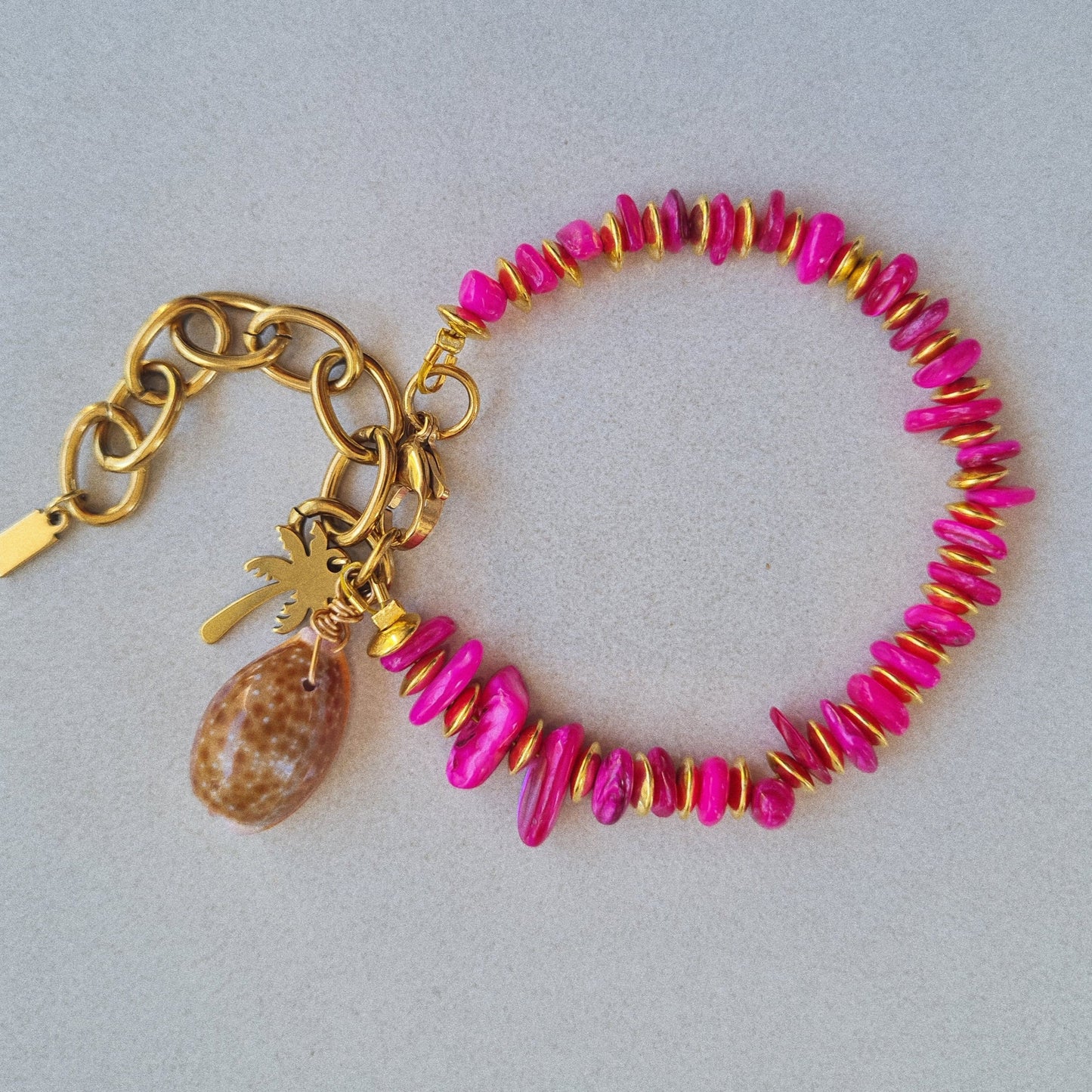 Fuchsia Tropic