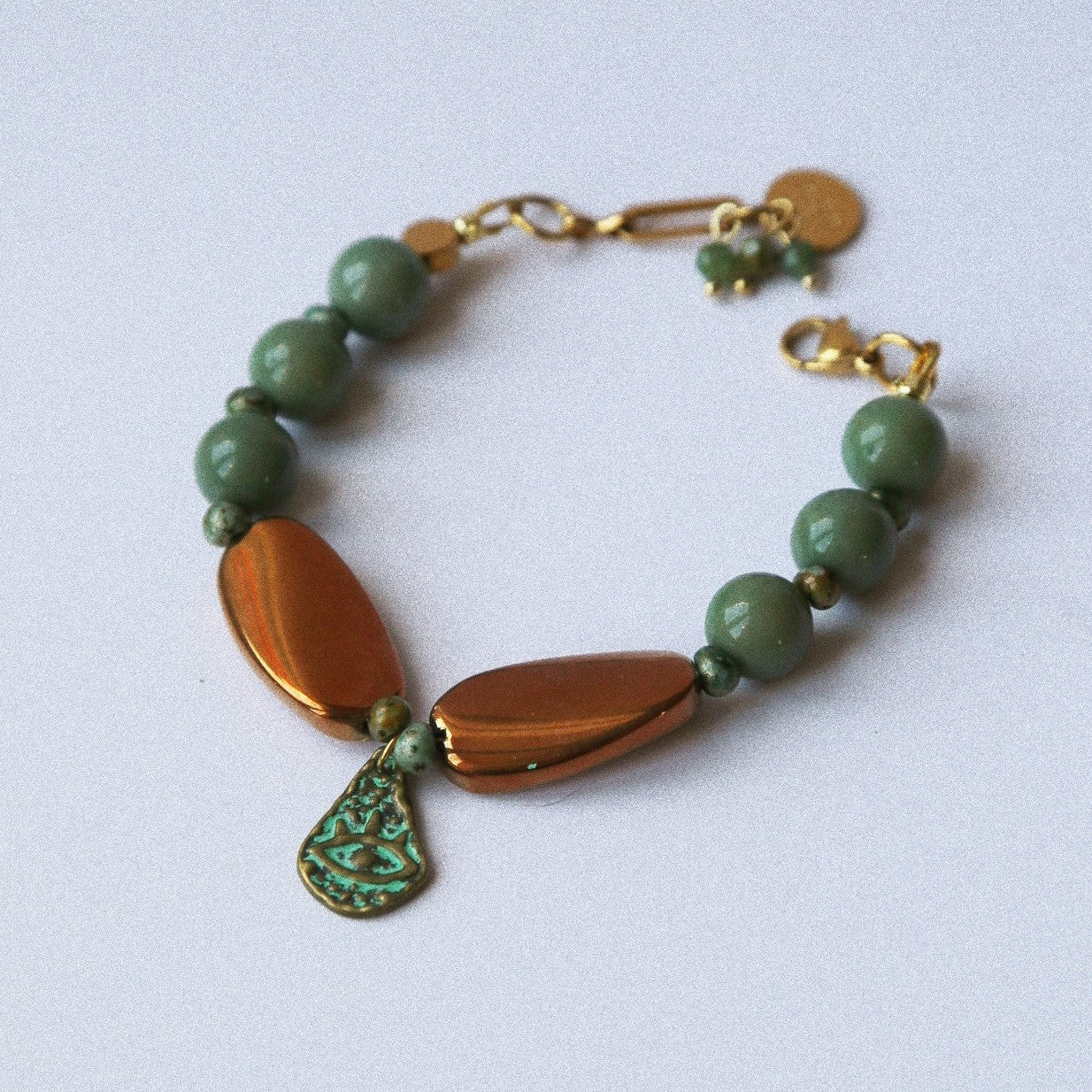 Bracelet “Gardienne de la Caverne