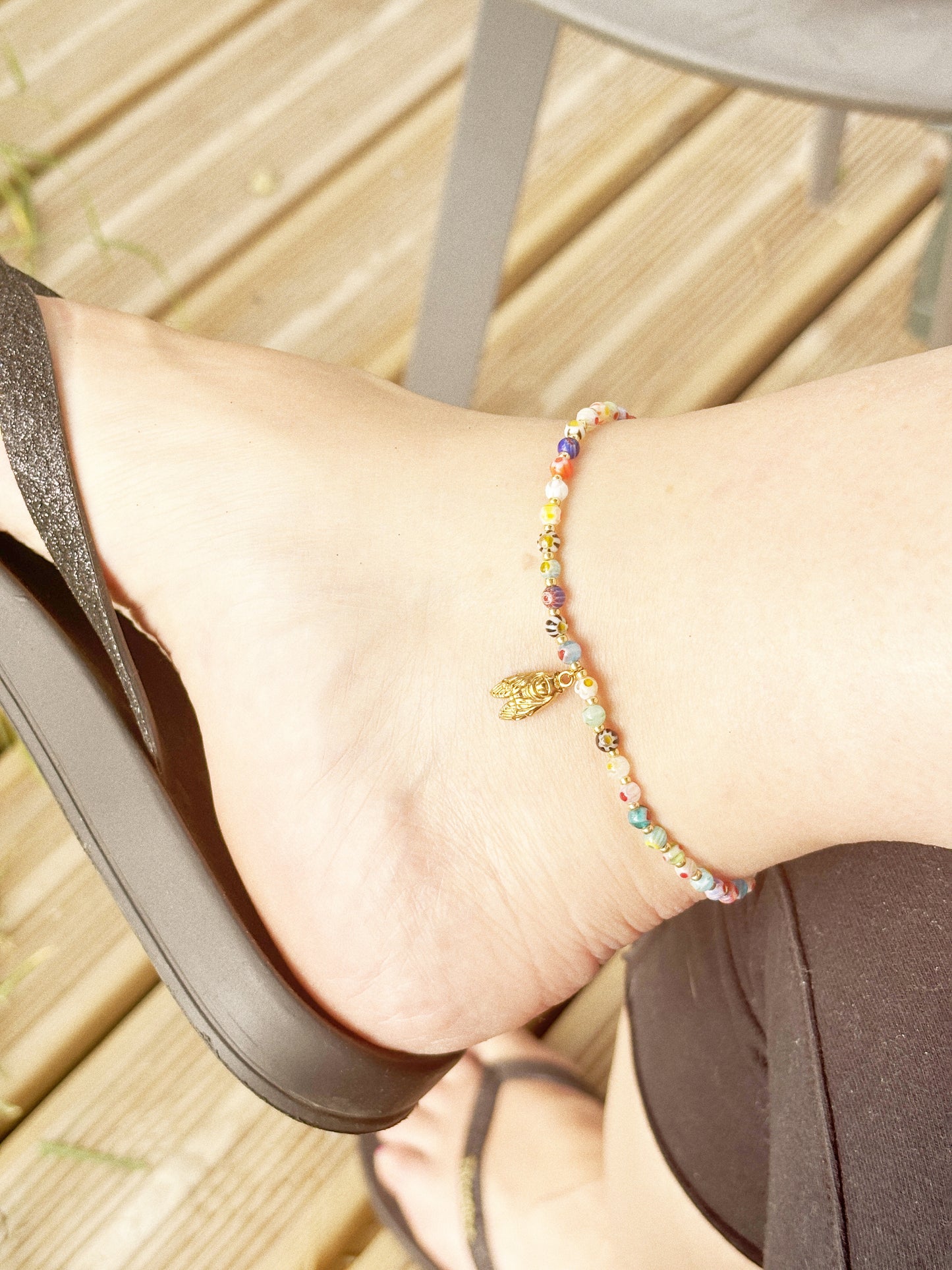 Bracelet de cheville “Cigale d’Été”