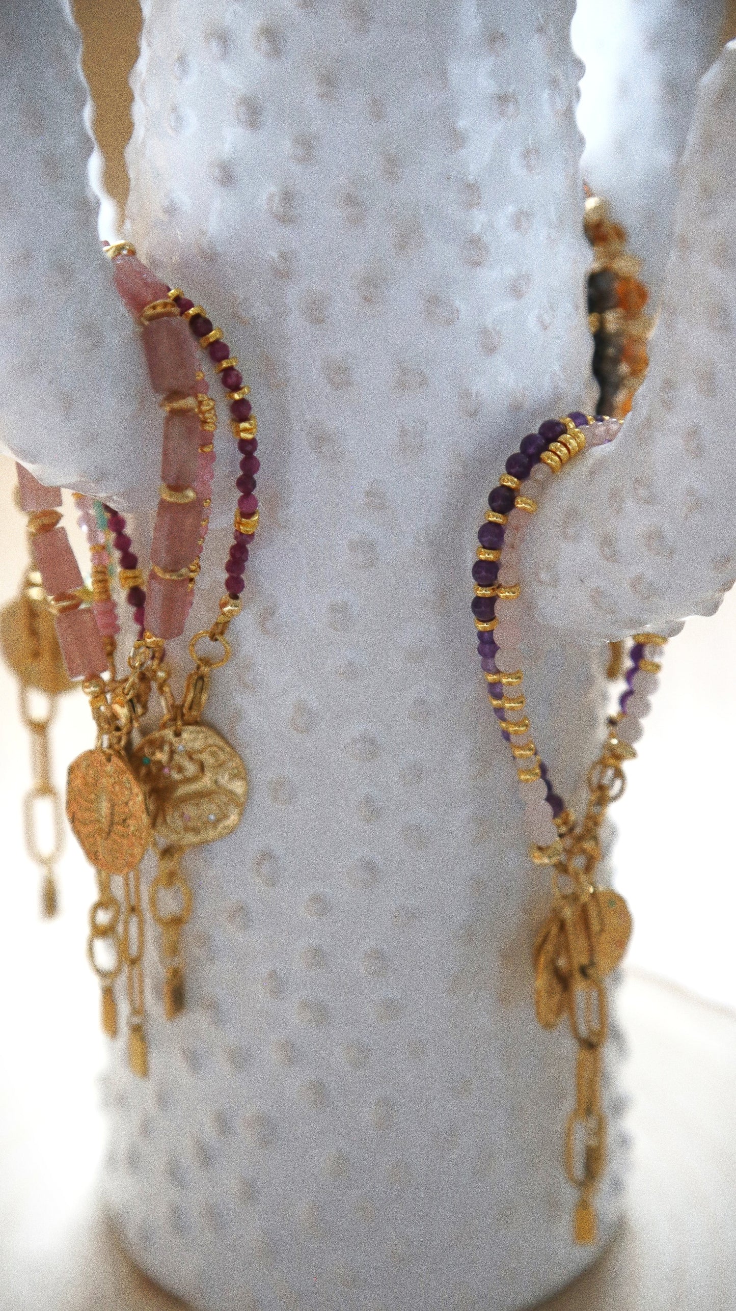 Bracelet Talisman pierre totem Rubis -Médaille Bélier