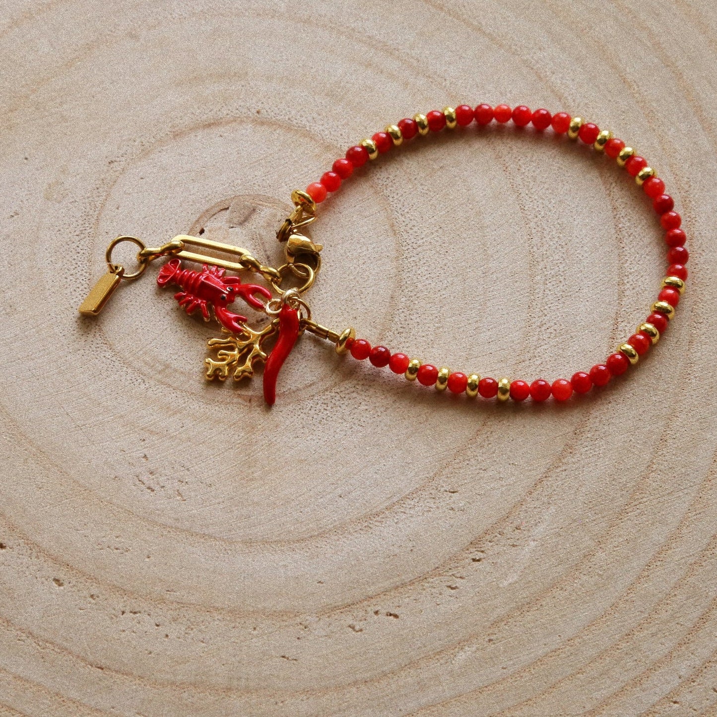 Bracelet Talisman Rouge – Homard & Corne porte-bonheur