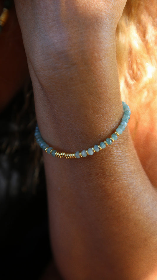Bracelet Henriette 2-7 – Amazonite & Chiffre 111
