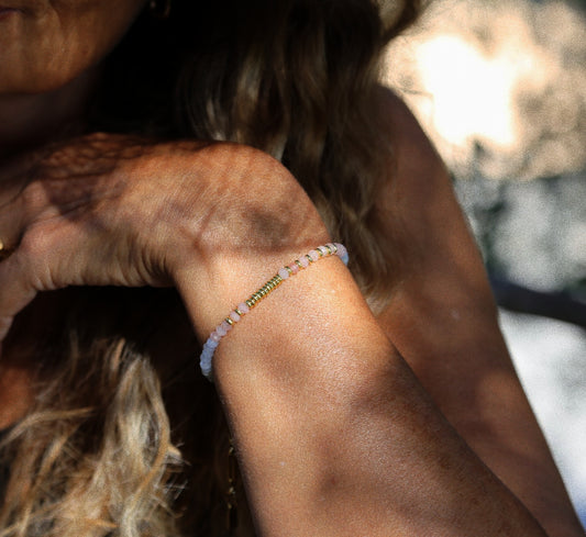 Bracelet Henriette 2-7 – Morganite & Chiffre 111