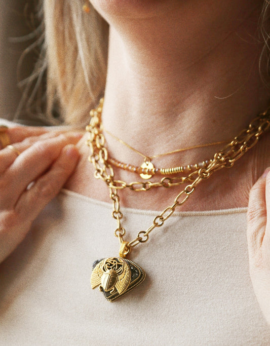 Sautoir Pyrite & Scarabée