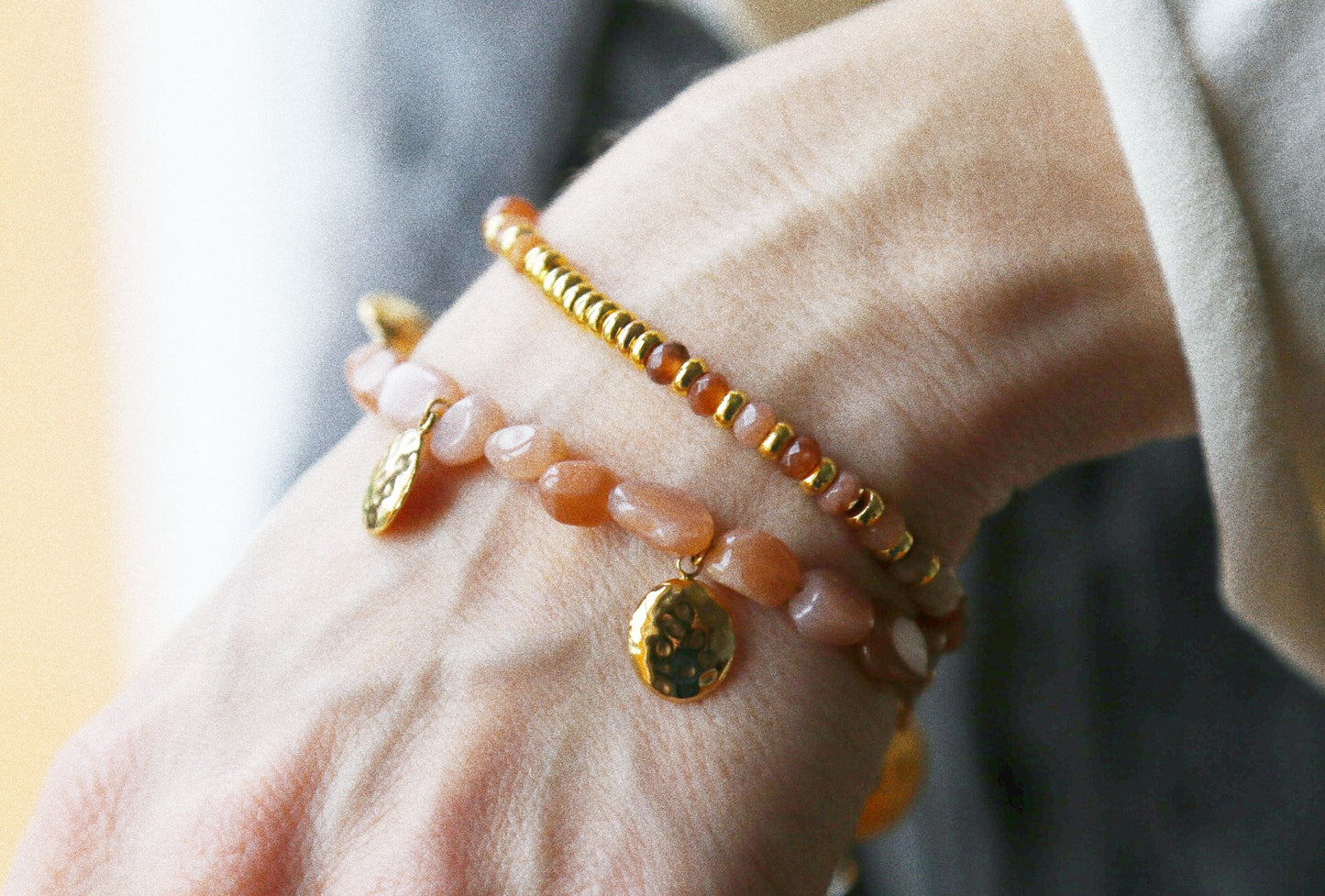 Bracelet Henriette 2-7 – Cornaline & Chiffre 222