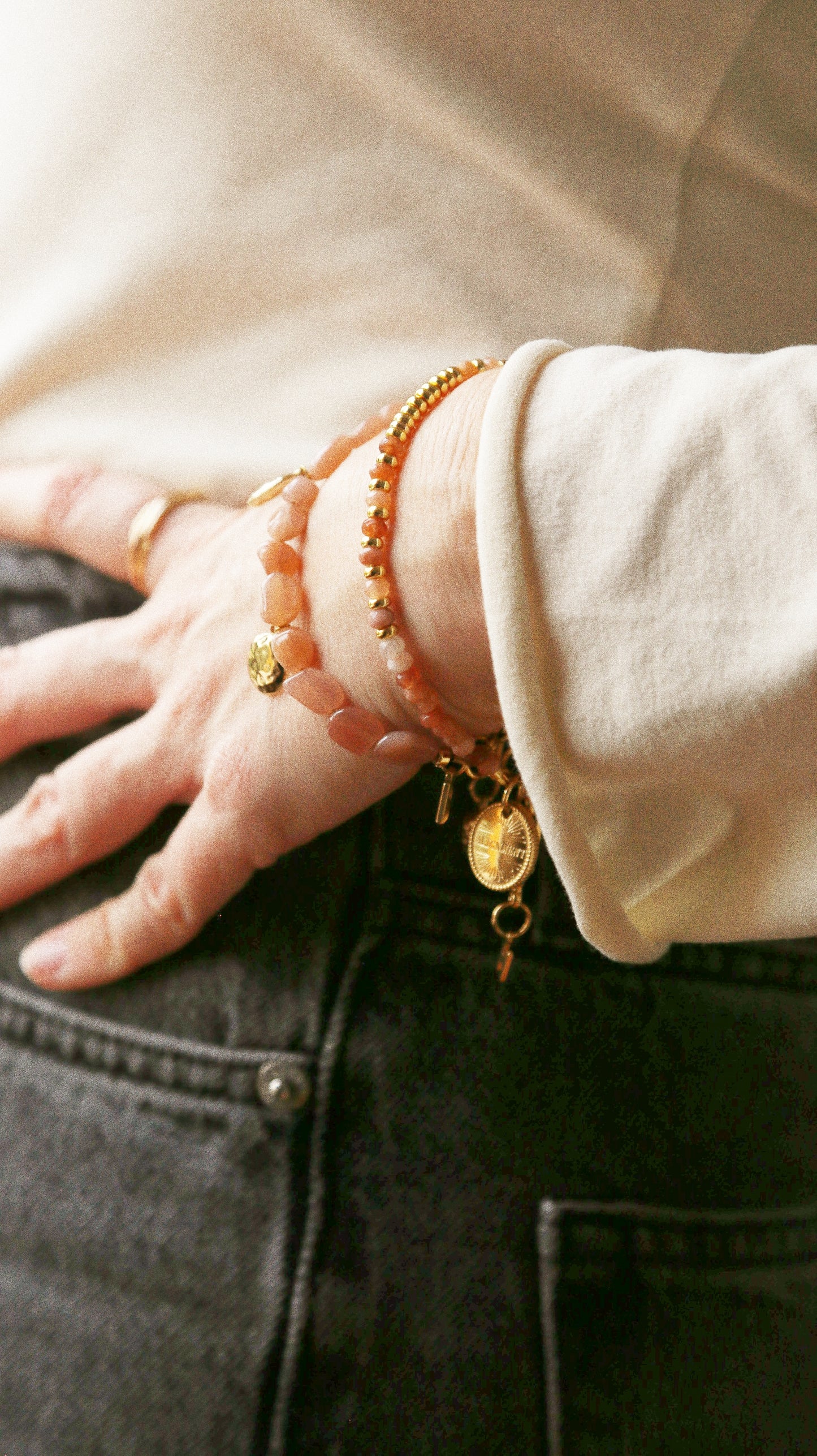 Bracelet Henriette 2-7 – Cornaline & Chiffre 222