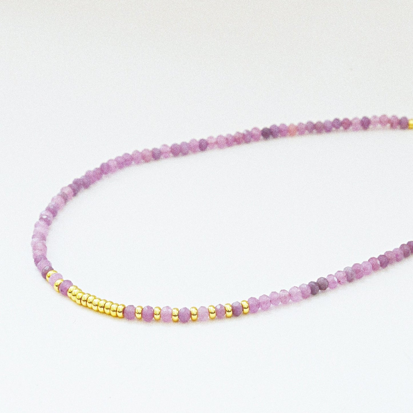 Collier Henriette 2-7 Queen – La Sage