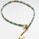 Collier La féminité