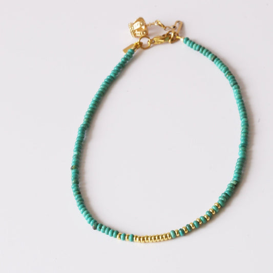 Collier Henriette 2-7 Queen – La Libre