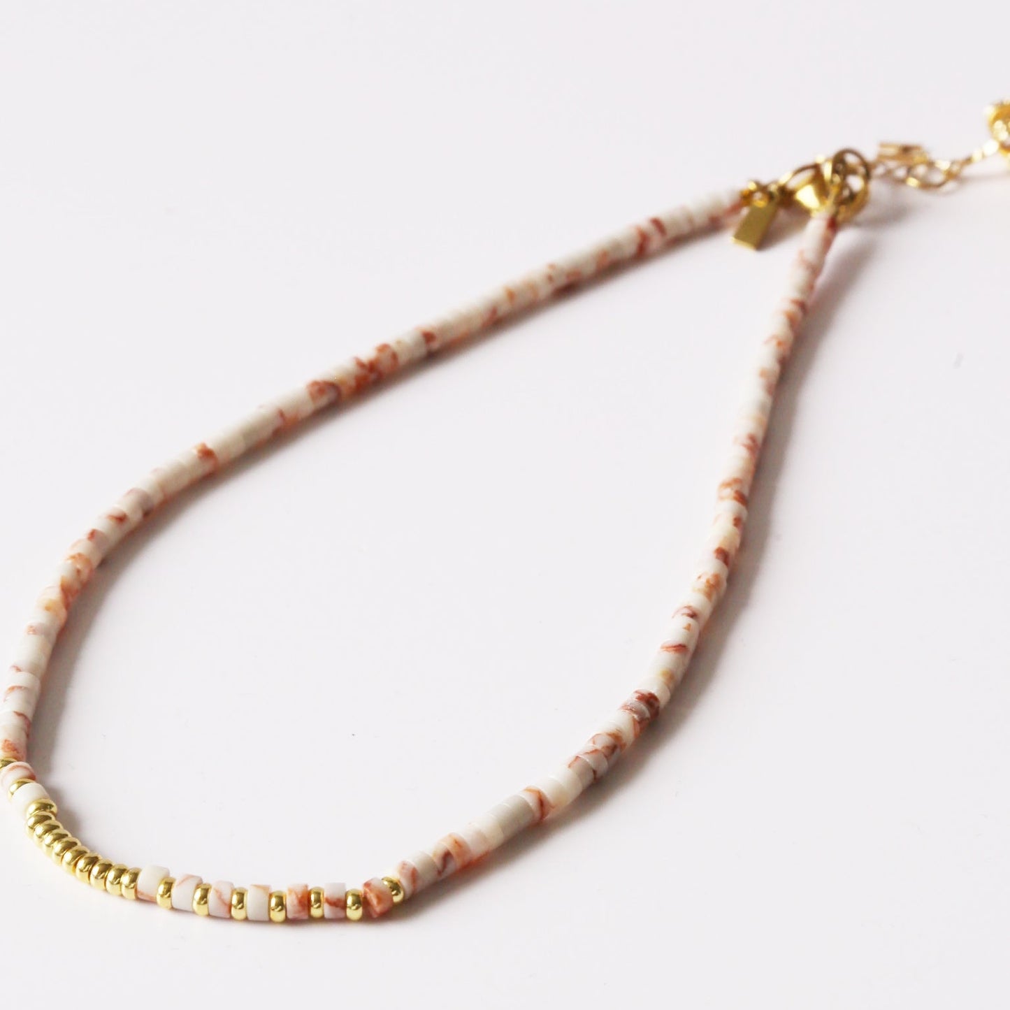 Collier Henriette 2-7 Queen – L’Apaisée