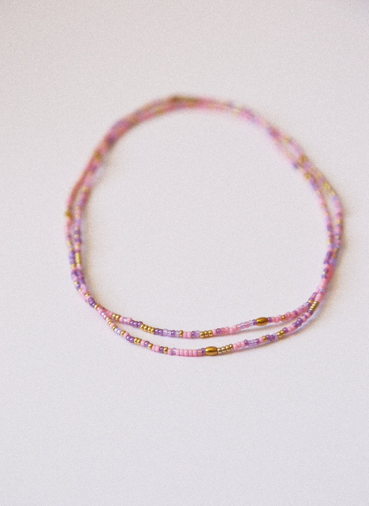 bracelet 5 tours ou ras de cou " Seconde peau" Rose & violet