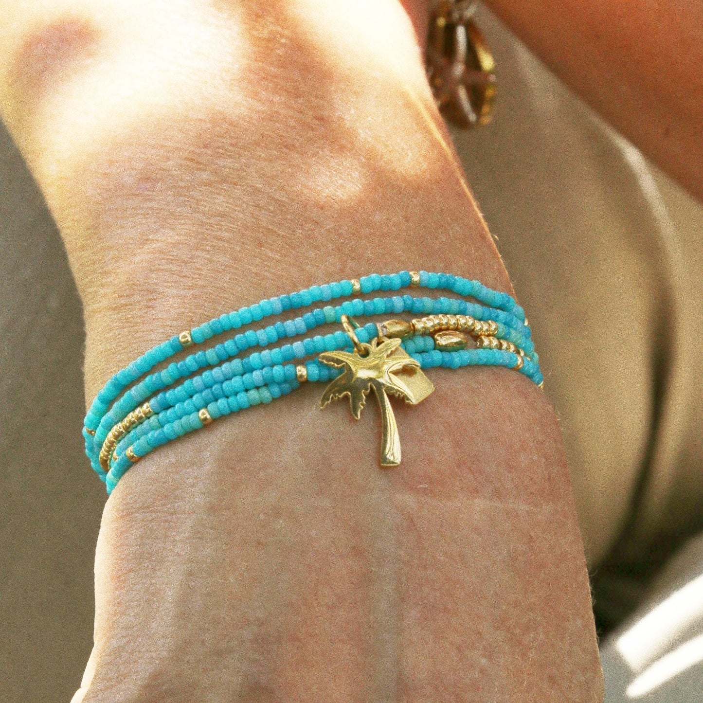 bracelet 5 tours ou ras de cou "Seconde Peau" monochrome vert d'eau