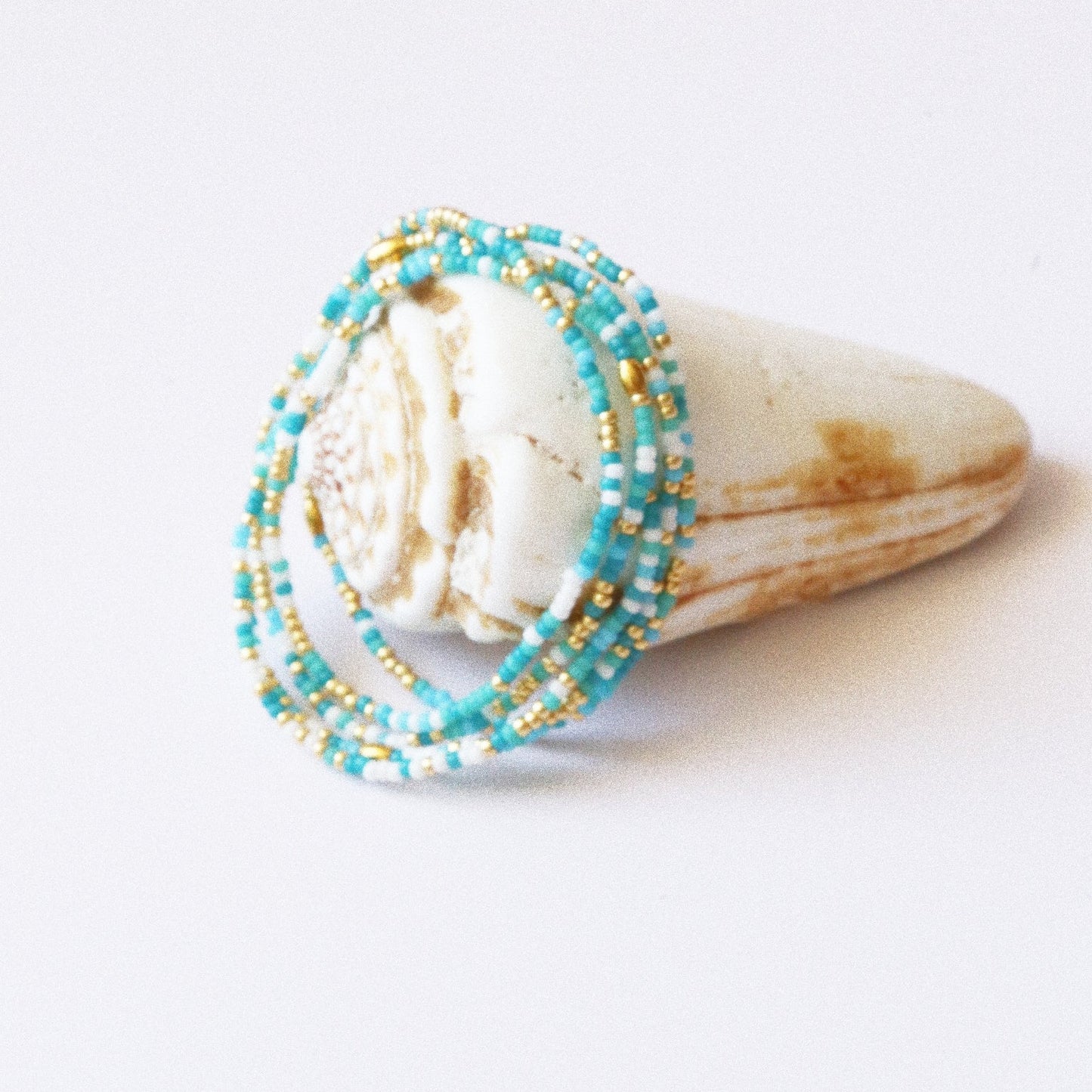 Bracelet 5 tours ou ras de cou "seconde peau" turquoise