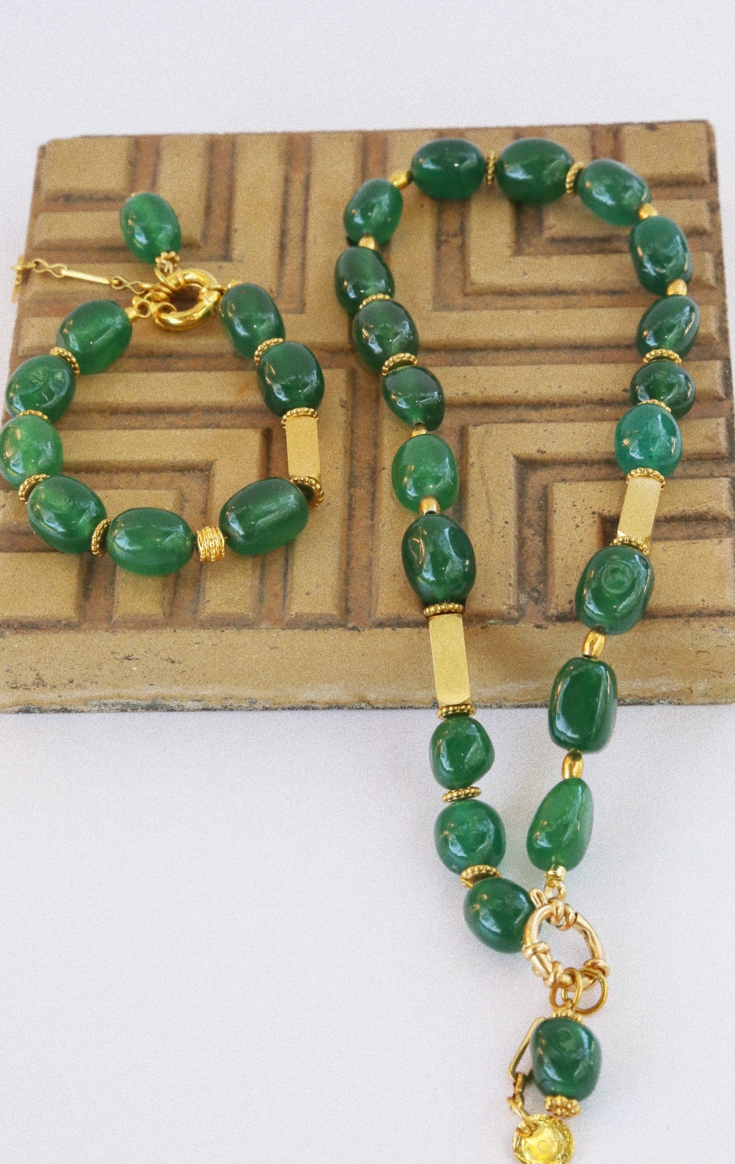 Collier “Émeraude de la Caverne”